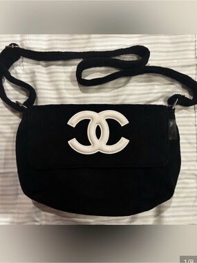 Chanel precision bag (black)